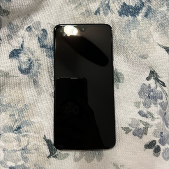 UNLOCKED Motorola G7 Plus - Black - Picture 2 of 8